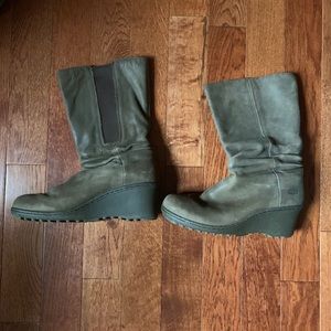 Keen Nubuck Mid Calf Wedge Boots